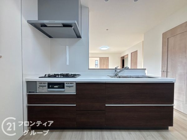 神戸市西区春日台９丁目　新築一戸建て　B号棟