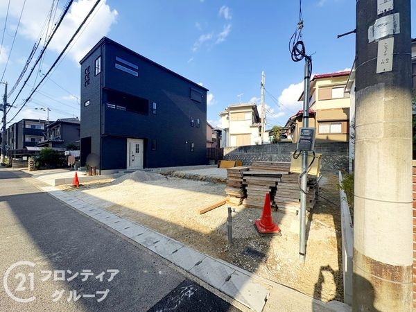 明石市魚住町西岡　新築一戸建て　１号棟