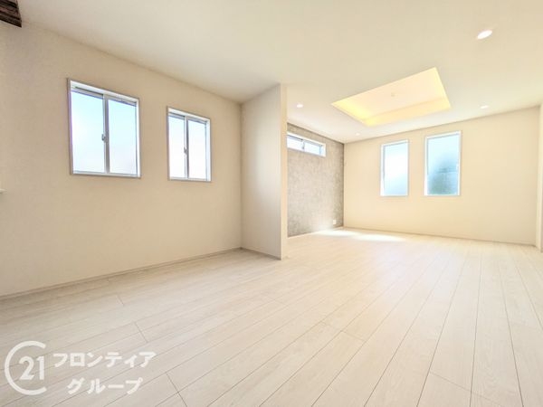 神戸市垂水区名谷町　新築一戸建て　1期　2号棟