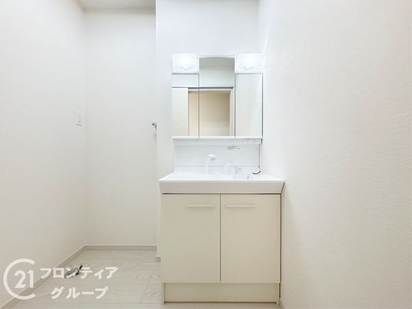 神戸市西区桜が丘中町２丁目　新築一戸建て