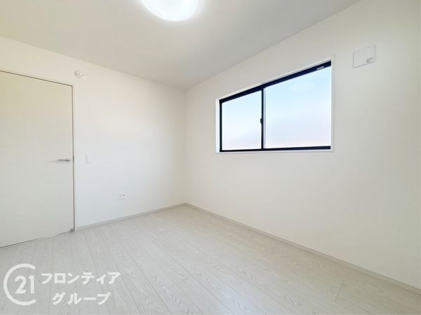 神戸市西区桜が丘中町２丁目　新築一戸建て