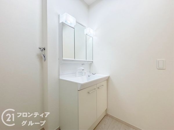 神戸市西区桜が丘中町２丁目　新築一戸建て
