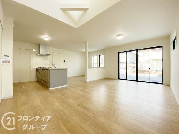 神戸市西区春日台２丁目　新築一戸建て　１期　全１区画