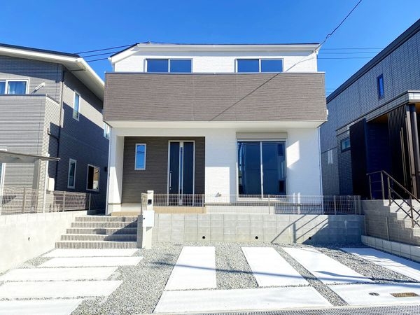 神戸市西区春日台２丁目　新築一戸建て