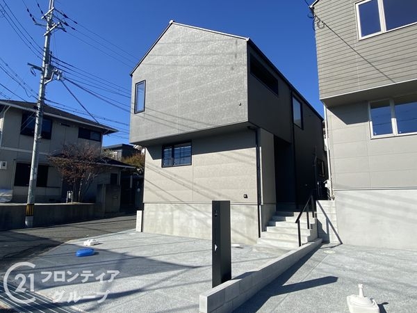 神戸市垂水区小束山２丁目　新築一戸建て　１号棟