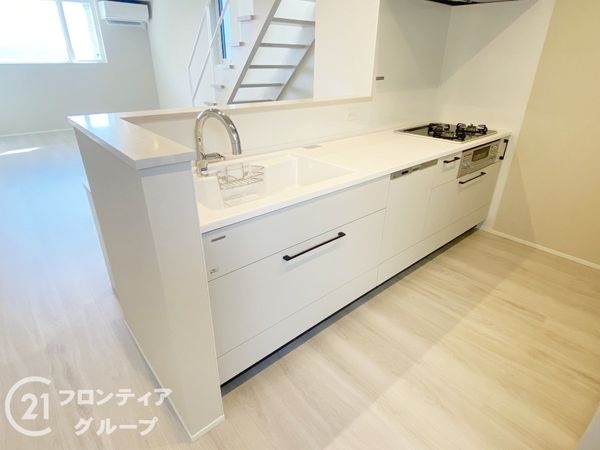 神戸市垂水区小束山２丁目　新築一戸建て　２号棟