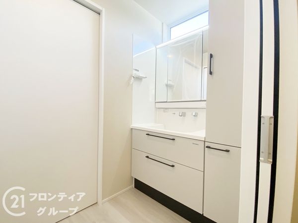 神戸市垂水区小束山２丁目　新築一戸建て　２号棟