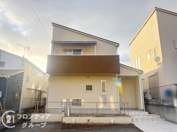 神戸市西区月が丘１丁目　中古一戸建て