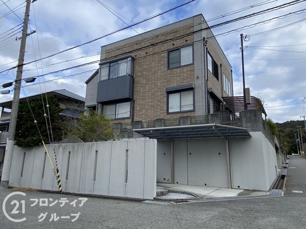 神戸市須磨区多井畑南町の中古一戸建て