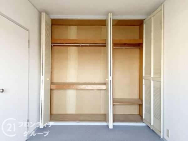 研究学園５団地５２６号棟　中古マンション
