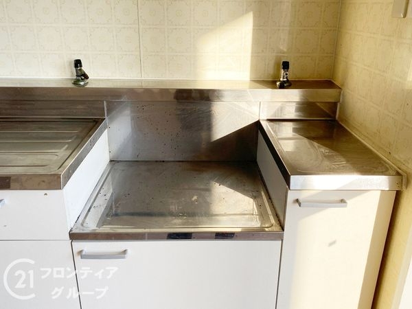 研究学園５団地５２６号棟　中古マンション