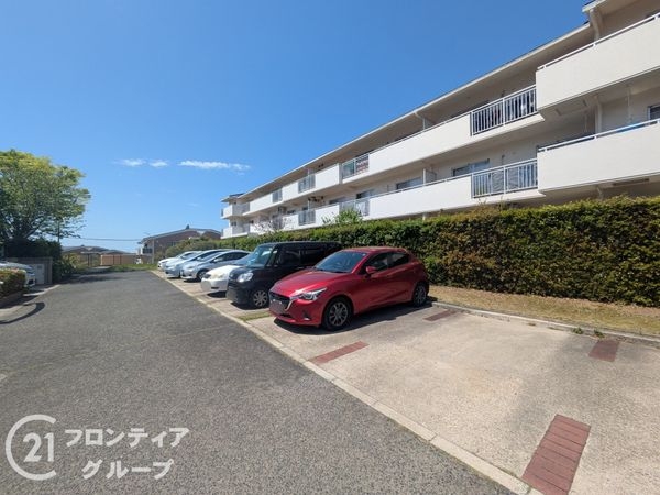 コンフォール学園緑が丘第１団地九号棟　中古マンション