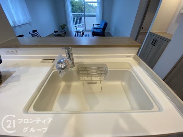 コンフォール学園緑が丘第１団地九号棟　中古マンション