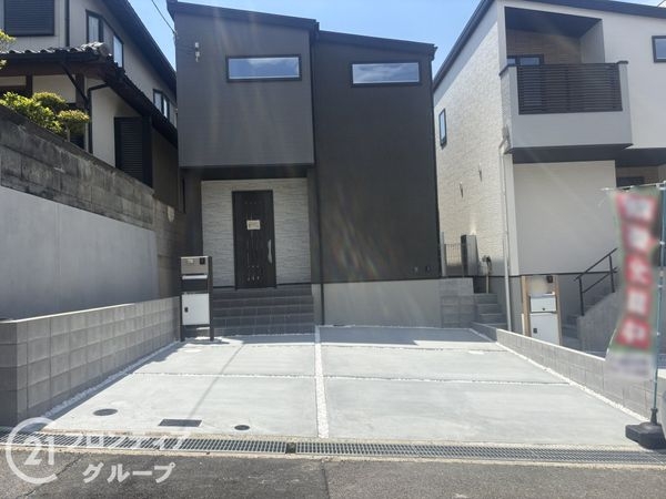 神戸市垂水区本多聞６丁目　新築一戸建て　2号棟