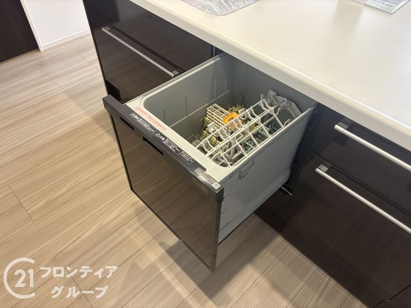 神戸市垂水区本多聞６丁目　新築一戸建て　2号棟