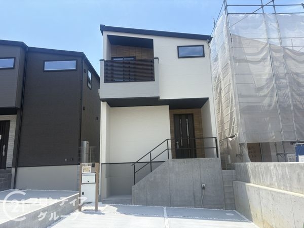 神戸市垂水区本多聞６丁目　新築一戸建て　1号棟