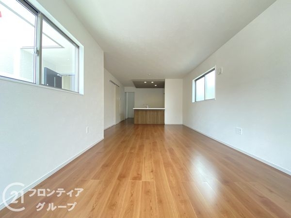 明石市大久保町八木　新築一戸建て　18期　２号棟