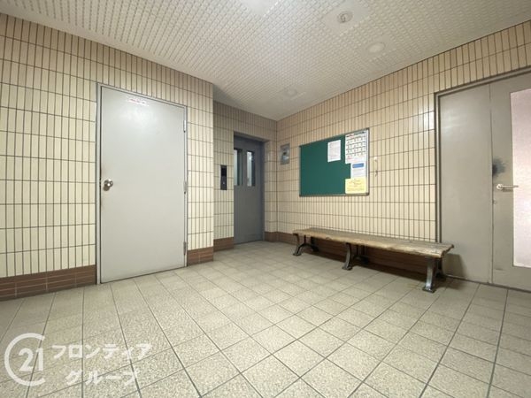 ロワイヤル明石魚住　中古マンション
