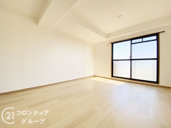 ロワイヤル明石魚住　中古マンション