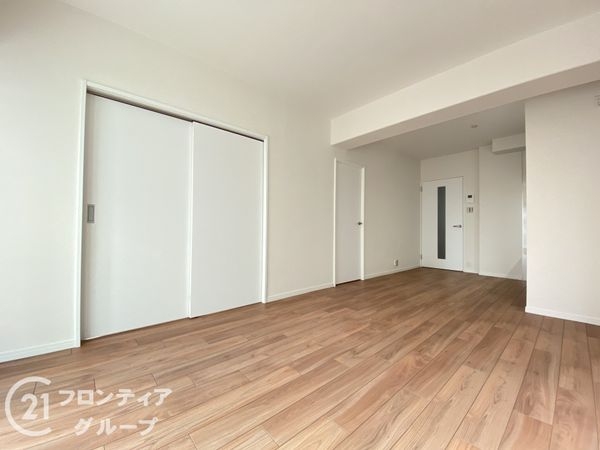 明石土山駅前スカイハイツＢ棟　中古マンション