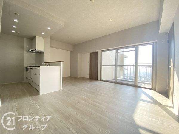 アバンドーネ西神春日台６号棟　中古マンション