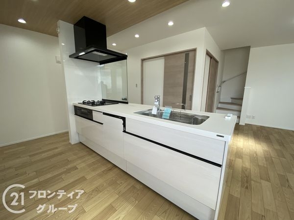 明石市東朝霧丘　新築一戸建て　４号棟