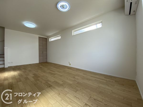 明石市東朝霧丘　新築一戸建て　４号棟