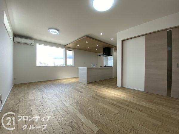 明石市東朝霧丘　新築一戸建て　４号棟