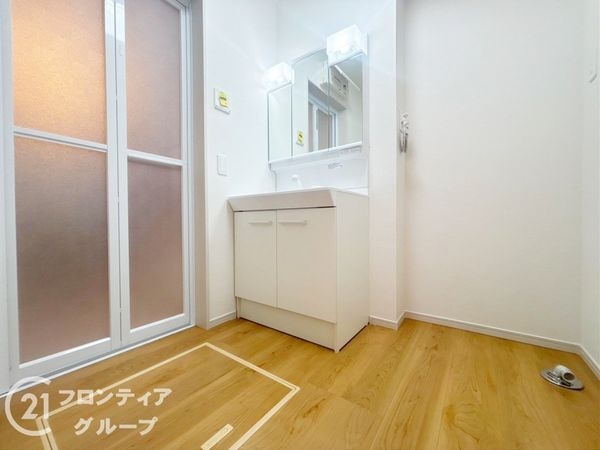 神戸市西区玉津町新方　新築一戸建て　３期　全１区画