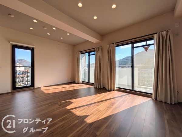 プレジール須磨アークヒルズ　中古マンション