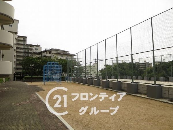 メゾンドール明石山ノ手台Ｃ棟中古マンション