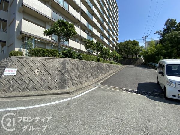 メゾンドール明石山ノ手台Ｃ棟中古マンション