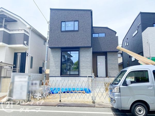 明石市松が丘５丁目　新築一戸建て　全２区画　２号棟