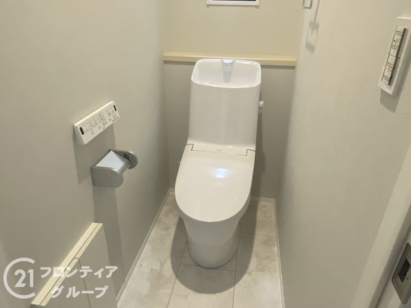 明石市松が丘５丁目　新築一戸建て　全２区画　２号棟