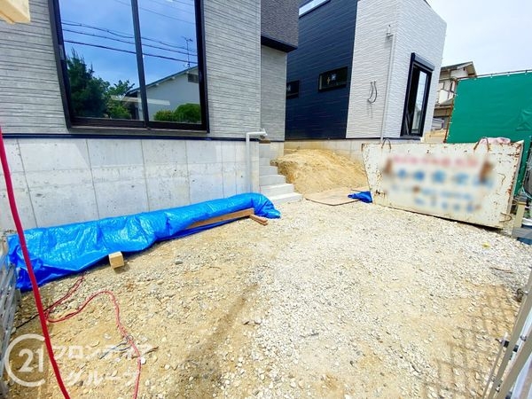 明石市松が丘５丁目　新築一戸建て　全２区画　２号棟