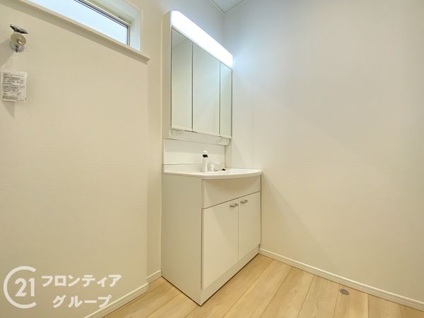 神戸市西区王塚台７丁目　新築一戸建て　第６　５号棟