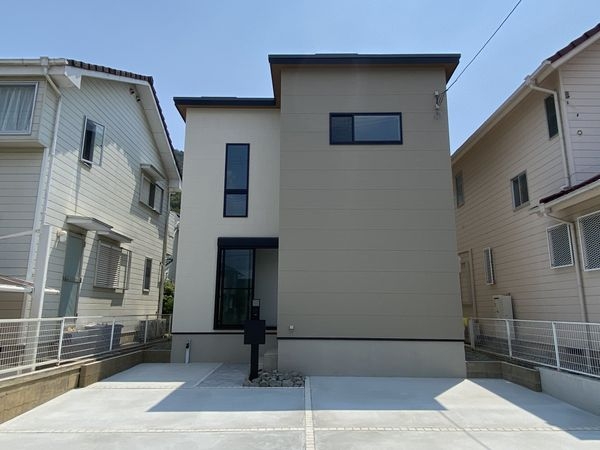 FrontierGardens　神戸市須磨区横尾９丁目　…