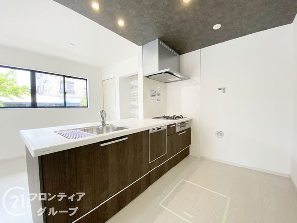 明石市日富美町　新築一戸建て　１期　１号棟