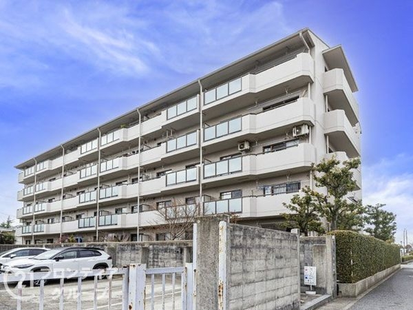 赤羽グリーンタウン１１団地　中古マンション