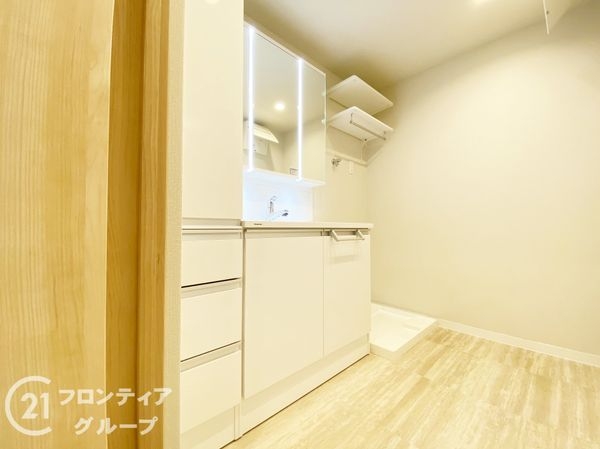 コンフォール学園緑が丘第２団地２８号棟　中古マンション