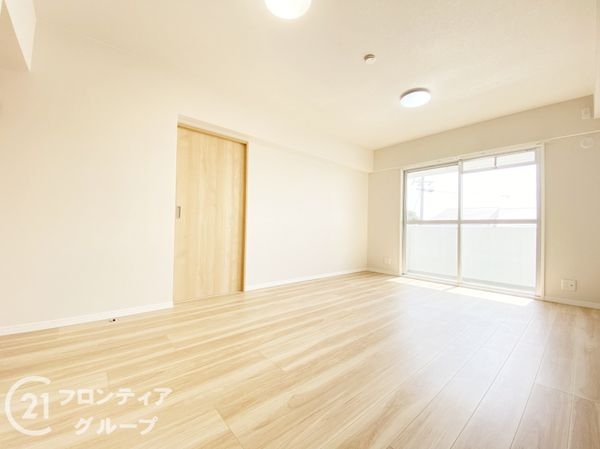 コンフォール学園緑が丘第２団地２８号棟　中古マンション