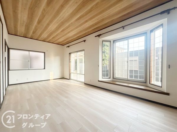 神戸市西区月が丘３丁目　中古一戸建て