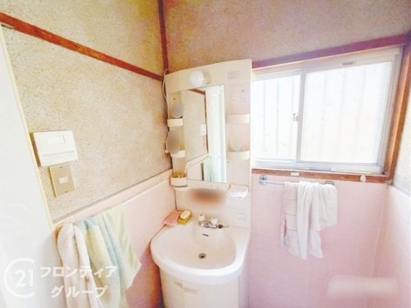 明石市魚住町西岡の中古一戸建て