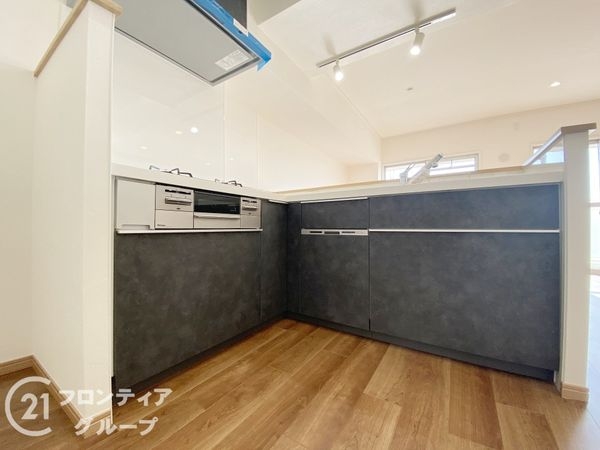 研究学園6団地530号棟　中古マンション