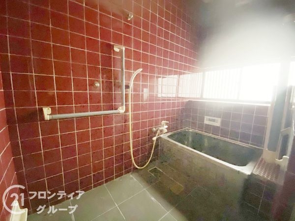 神戸市西区長畑町　中古一戸建て