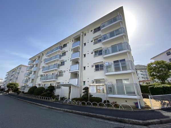 横尾１団地６４号棟　中古マンション