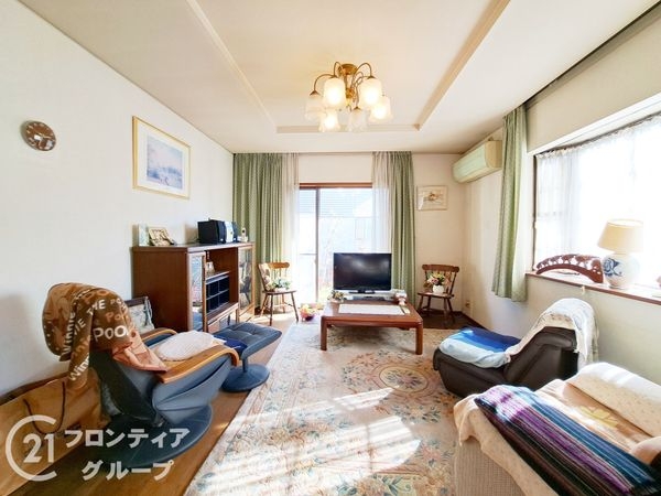 神戸市西区伊川谷町潤和　中古一戸建て