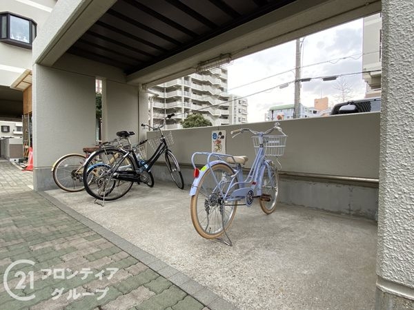 アバンドーネ西神春日台6号棟　中古マンション