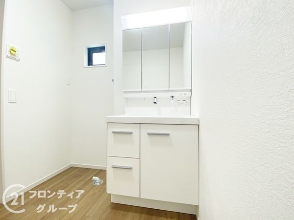 神戸市須磨区緑が丘２丁目　新築一戸建て　1期　1号棟