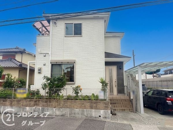 神戸市垂水区小束山本町２丁目　中古一戸建て